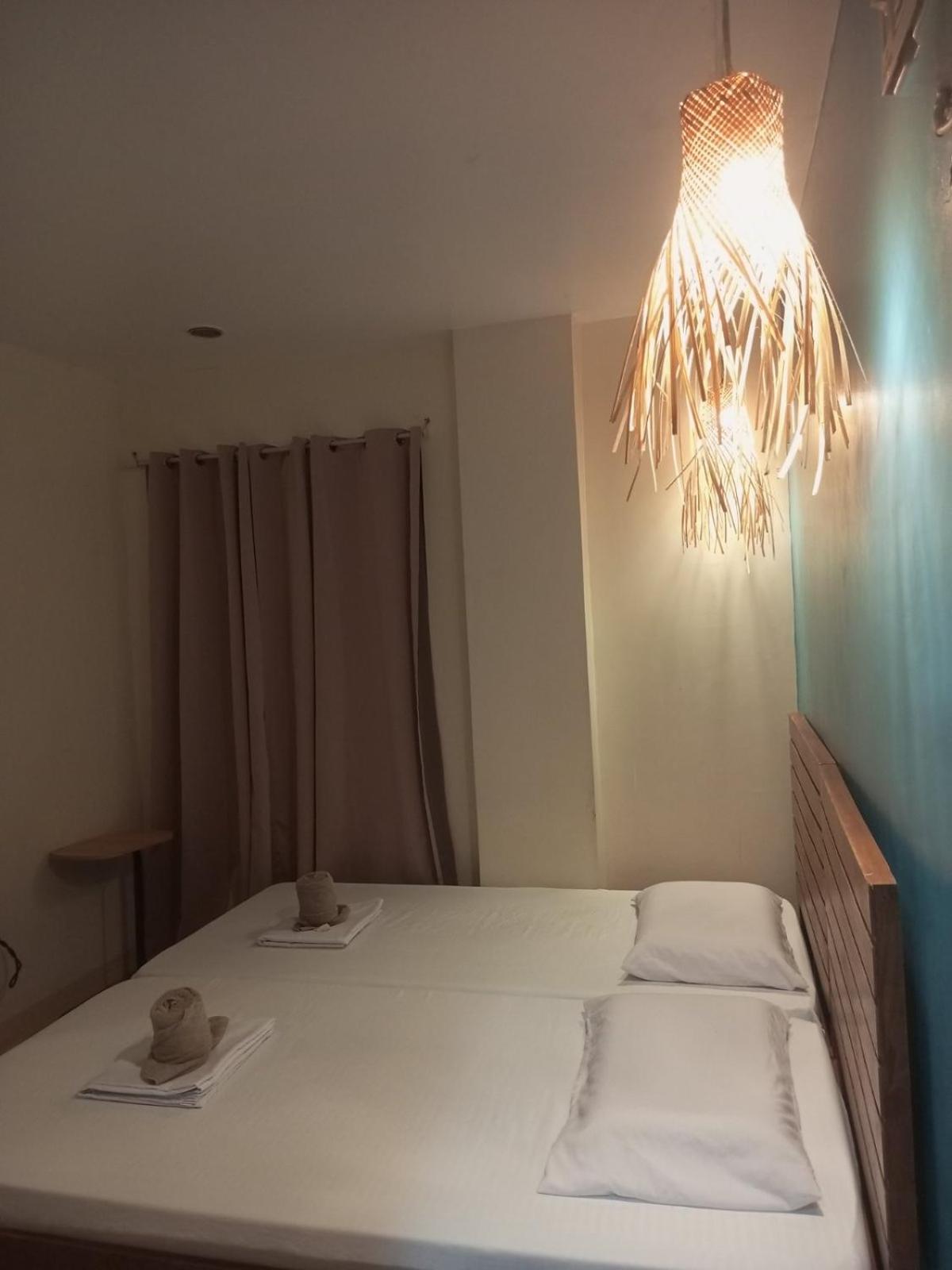Amos Pili Tree Inn Powered By Cocotel إل نيدو المظهر الخارجي الصورة